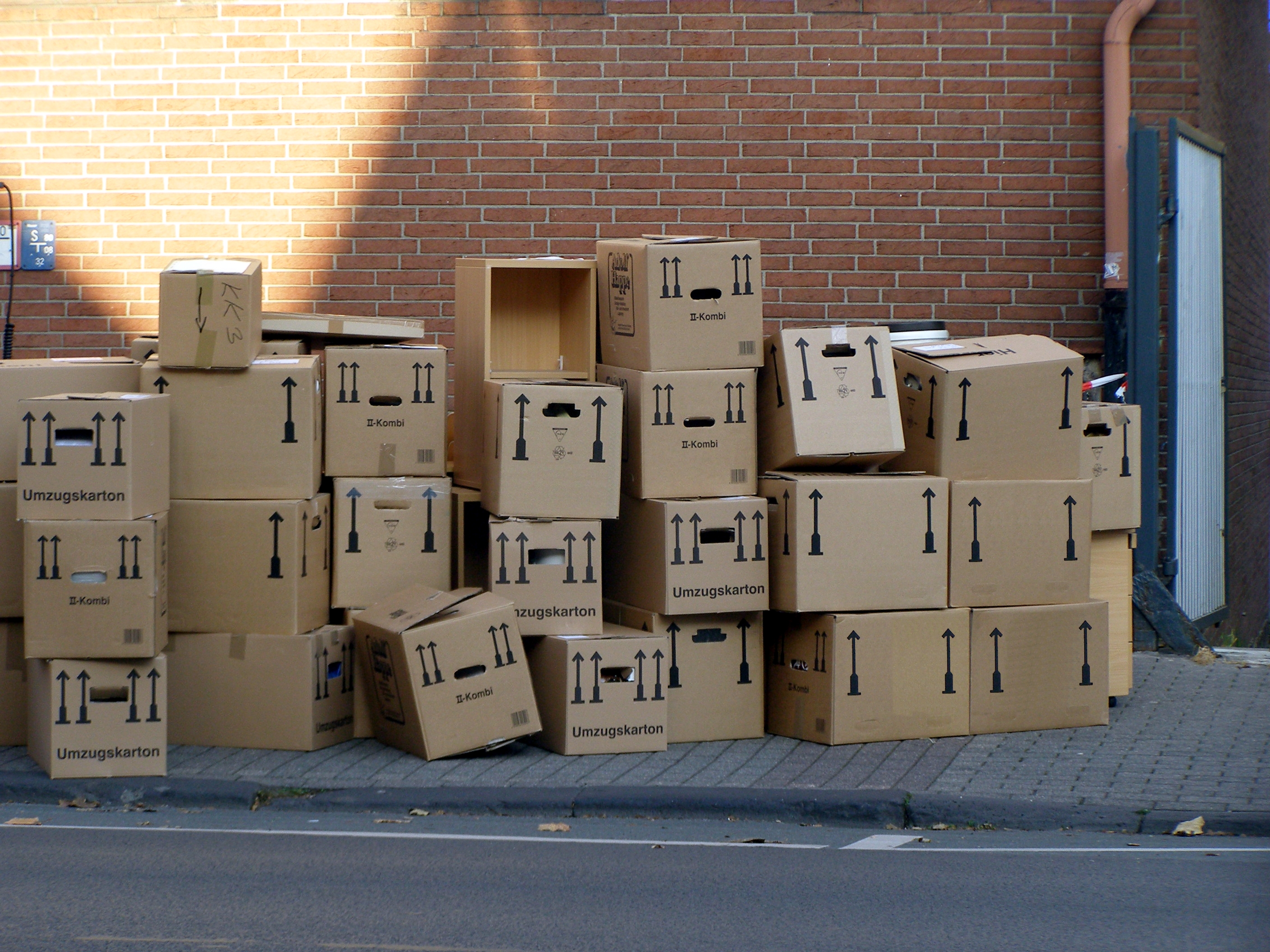 moving boxes for new business premises